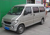 A post-facelift version of the 6371 series Wuling Sunshine
