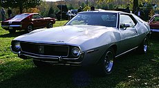 Shows a 1971 Javelin SST with "canopy" vinyl-covered roof