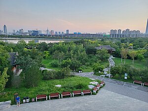 從數帆台向南拍攝的水西公園