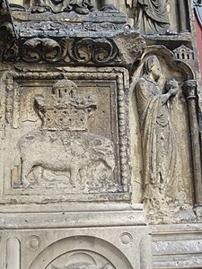 Exotic beasts - an elephant on the central portal of Saint Stephen