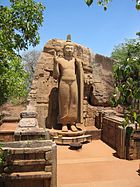 Image:Sri_lanka_aukana _buddha_statue.jpg