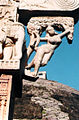 印度中央邦的始建于阿育王时代的桑奇大塔东门的夜叉雕塑