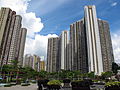 长安邨其中两座Y3型大厦及附近屋苑（2013年7月）