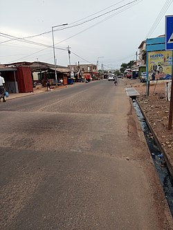 A street image of Accra Newtown during the COVID-19 pandemic in Ghana