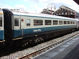 “英国铁路3A型客车”开放式旅行二等座车，2008年9月3日拍摄于马里波恩站。