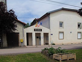 The town hall in Giriviller
