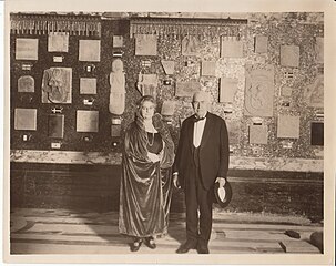 Mina and Thomas Edison at the opening of the Paramount Theatre (November 19, 1926)