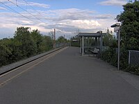 供西行列车使用的北侧站台