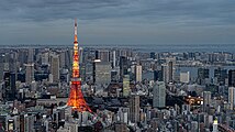 从六本木Hill露天展望台拍摄的东京塔及周边（2020年）