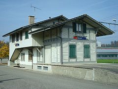 station building, street side (2008)