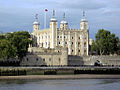 Image 39The White Tower of the Tower of London, built in 1078 (from History of England)