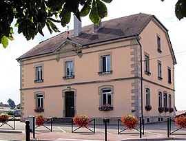 The town hall in Frotey-lès-Lure