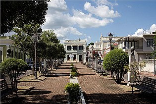 Plaza and City Hall in San Germán