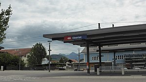 Canopy-covered platform