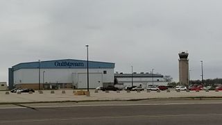 美国威斯康星州阿普尔顿国际机场（英语：Appleton International Airport）的湾流机库
