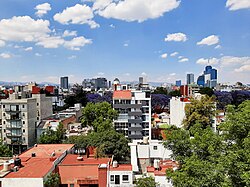 A view of Colonia Del Valle (central area), the World Trade Center México on the background and Avenida de los Insurgentes skyline.