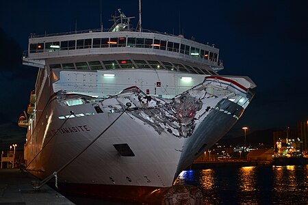 Volcán de Tamasite (launched in 2014) being repaired in the Cambullonero dock of the Port of Las Palmas.