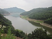 A corner of Hedong Reservoir.