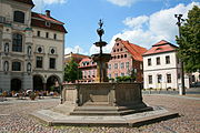 市中心喷泉（德语：Am Markt (Lüneburg)）