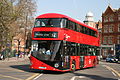 伦敦的New Routemaster双层巴士
