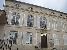 The town hall in Cirey-lès-Mareilles