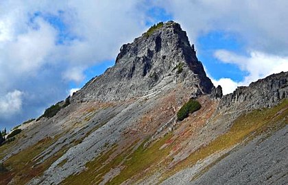 The southeast aspect of Pinnacle Peak