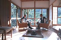 Having lunch with Ronald Reagan (at Nakasone's country residence in Hinode, Nishitama, Tokyo in 1983)