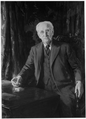 Crompton: Pioneer of Electric Lighting