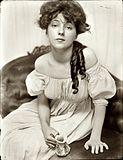 Gertrude Käsebier: Miss N, portrait of Evelyn Nesbit (1903)