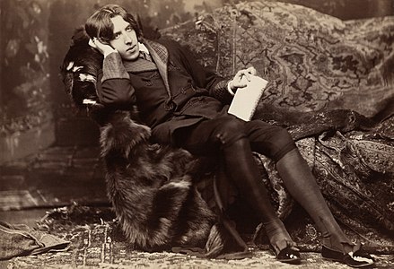 Photo of Oscar Wilde by Napoleon Sarony (restored by Lise Broer)