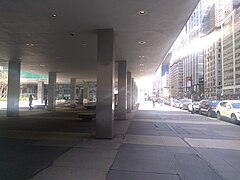 View along Park Avenue, showing the columns supporting Lever House
