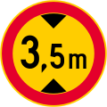 No vehicles having an overall height exceeding [...] meters (formerly used )