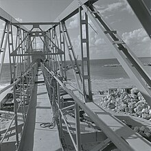 Construction of the port, 1964. Boris Carmi, Meitar collection, National Library of Israel
