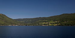 View of the village as seen from the lake Tinnsjå to the south