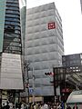 心斋桥的UNIQLO环球旗舰店