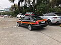 一辆挂有“应急”字样牌照的车辆，拍摄于东莞市