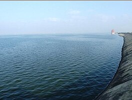View of Sholavaram lake