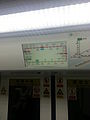 原制造用于2号线的列车，行走在5号线上，屏幕显示为5号线的运行图
