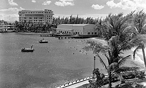 Escambrón Beach Club (1944)