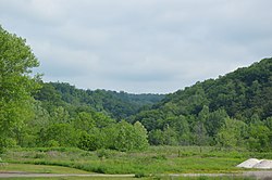 Wooded hills west of Rayland