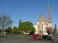 The church of Saint-Honoré, Esplanade Branly