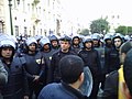 埃及警察与示威者对峙