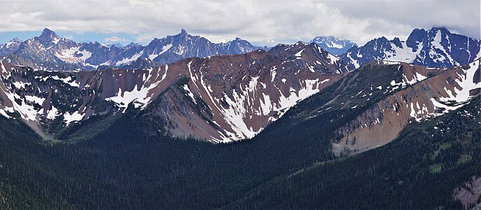 Tatie is the reddish peak centered. Viewed from Slate Peak.