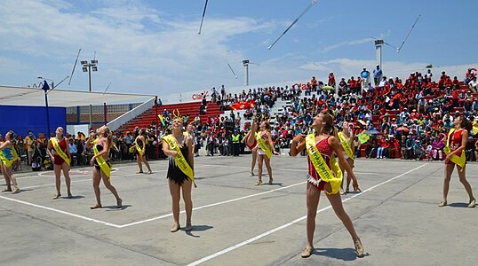 Guaripolas in a show