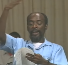 Gaariye reciting poetry in the 1980s