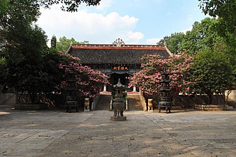 Puguang Buddhist Temple in Zhangjiajie.