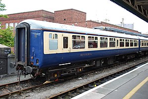“英国铁路2A型客车”开放式旅行二等座车