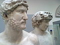 哈德良（76–138）罗马帝国五贤帝之一；以及他的男宠安提诺乌斯（c. 111–130）