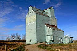 Grain elevator in Herronton, Alberta