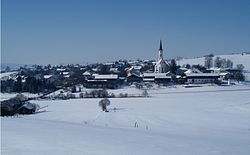 Kirchdorf in winter
